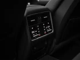 Porsche Cayenne thumbnail 43