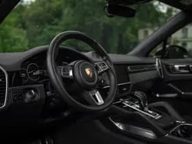 Porsche Cayenne thumbnail 7