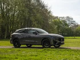 Maserati Levante thumbnail 3