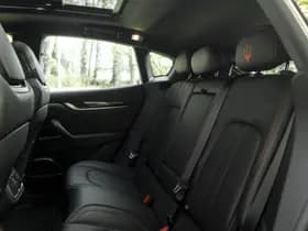 Maserati Levante thumbnail 9