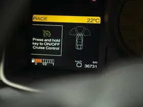 Ferrari F12 thumbnail 11