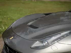 Ferrari F12 thumbnail 22