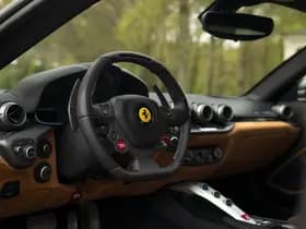Ferrari F12 thumbnail 37