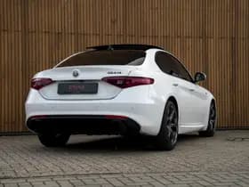 Alfa Romeo Giulia thumbnail 20