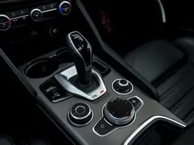 Alfa Romeo Giulia thumbnail 31