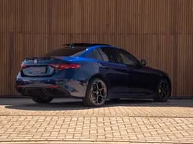 Alfa Romeo Giulia thumbnail 4