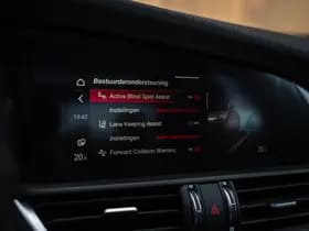 Alfa Romeo Giulia thumbnail 31