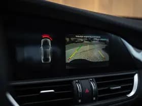 Alfa Romeo Giulia thumbnail 32