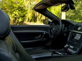 Maserati GranCabrio thumbnail 10