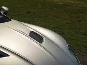 Aston Martin DBS thumbnail 29