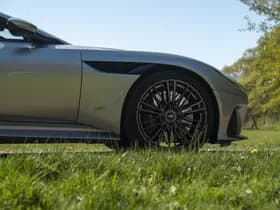 Aston Martin DBS thumbnail 30