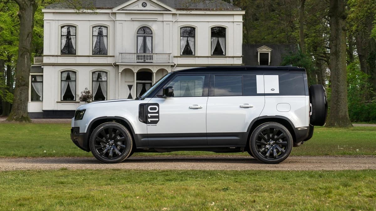 Land Rover Defender — foto 1