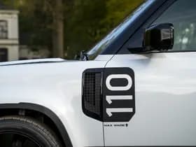 Land Rover Defender thumbnail 20