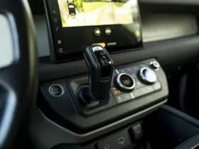 Land Rover Defender thumbnail 36