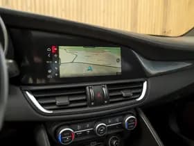 Alfa Romeo Giulia thumbnail 40