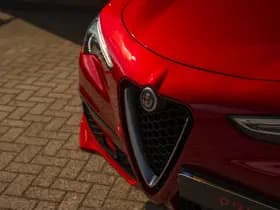 Alfa Romeo Stelvio thumbnail 20