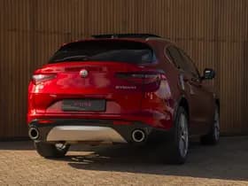 Alfa Romeo Stelvio thumbnail 22