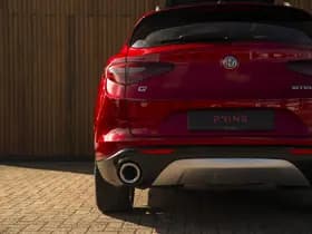 Alfa Romeo Stelvio thumbnail 24
