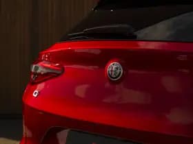 Alfa Romeo Stelvio thumbnail 26