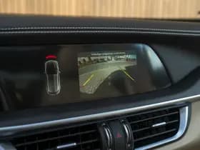 Alfa Romeo Stelvio thumbnail 35