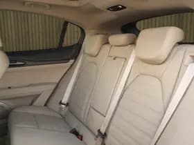 Alfa Romeo Stelvio thumbnail 9