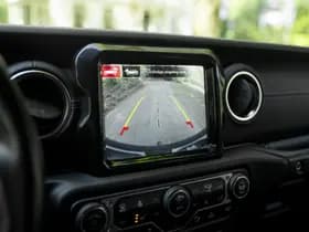 Jeep Wrangler thumbnail 11