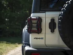 Jeep Wrangler thumbnail 37