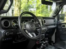 Jeep Wrangler thumbnail 43