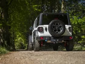 Jeep Wrangler thumbnail 6