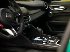 Alfa Romeo Giulia thumbnail 32