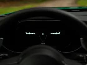 Alfa Romeo Giulia thumbnail 11