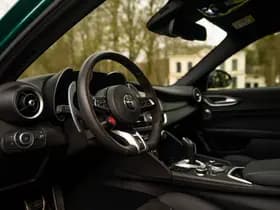 Alfa Romeo Giulia thumbnail 7