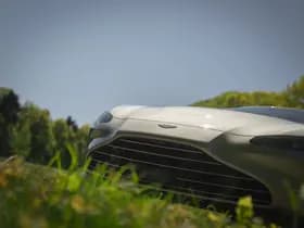 Aston Martin Vantage thumbnail 27