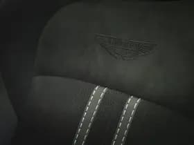 Aston Martin Vantage thumbnail 37