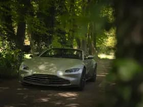 Aston Martin Vantage thumbnail 40