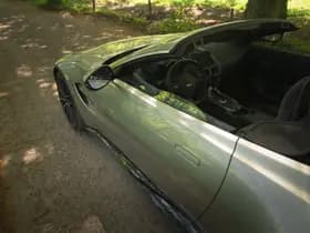 Aston Martin Vantage thumbnail 41