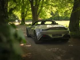 Aston Martin Vantage thumbnail 42