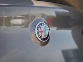 Alfa Romeo Stelvio thumbnail 21