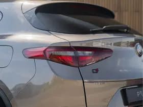 Alfa Romeo Stelvio thumbnail 22