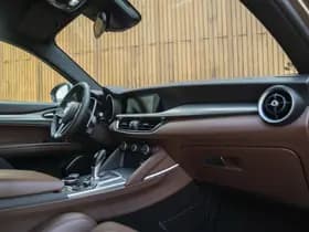 Alfa Romeo Stelvio thumbnail 25