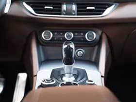 Alfa Romeo Stelvio thumbnail 29