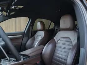 Alfa Romeo Stelvio thumbnail 8