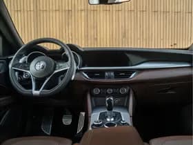 Alfa Romeo Stelvio thumbnail 10
