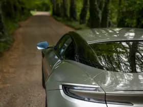 Aston Martin DB12 thumbnail 36