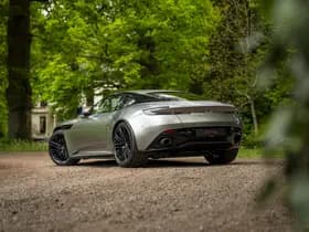 Aston Martin DB12 thumbnail 37