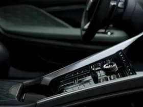 Aston Martin DB12 thumbnail 61