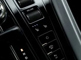 Aston Martin DB12 thumbnail 66