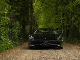 Ferrari 458 thumbnail 2