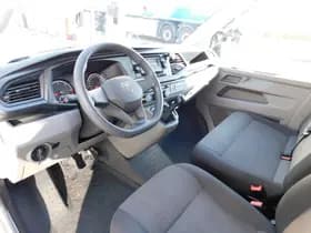 Volkswagen Transporter thumbnail 2