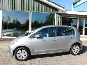 Volkswagen Up thumbnail 11